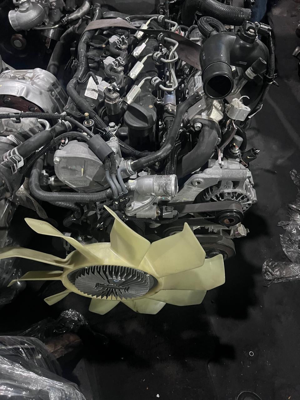 Diesel engine Isuzu RZ4E