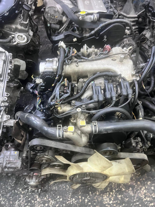 Petrol Engine Mitsubishi pajero 6G72