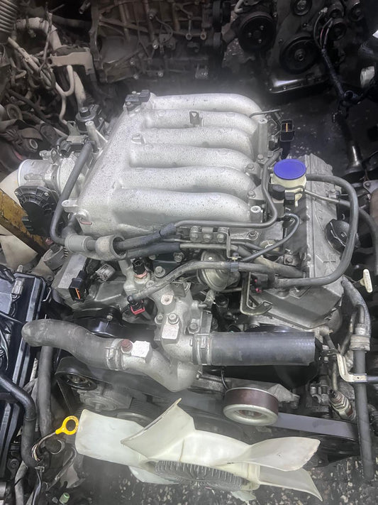 Petrol engine Mitsubishi pajero 6G75
