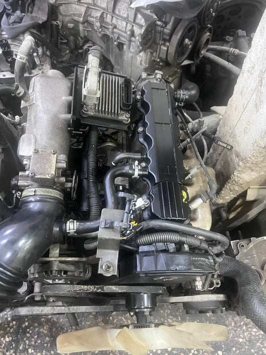 Petrol Engine Isuzu pickup C240