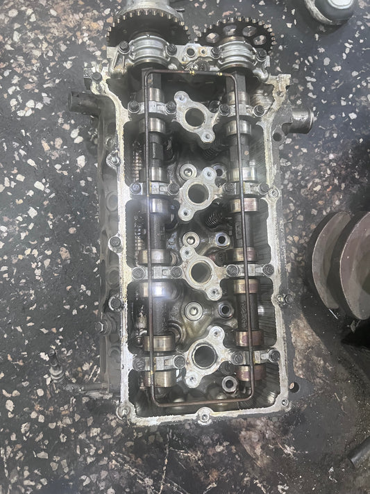 Head TOYOTA 2TR